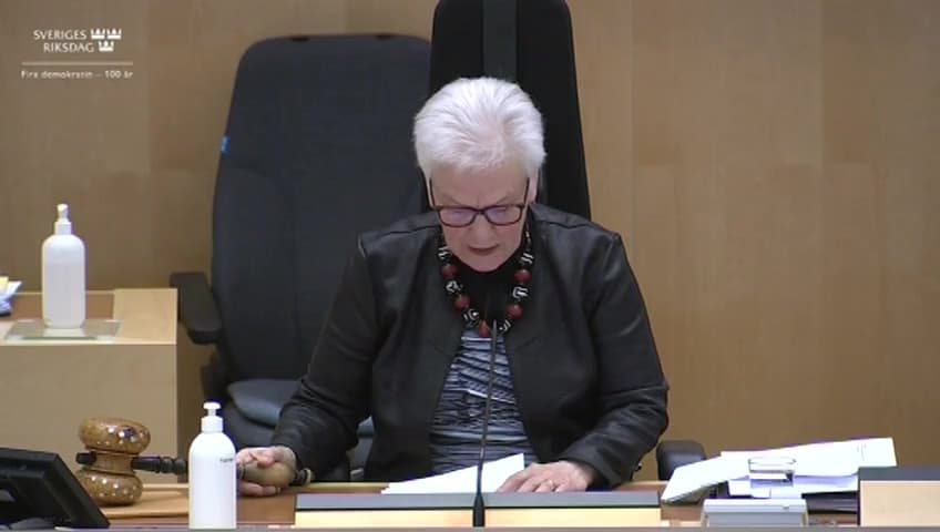 Stillbild från Beslut, Beslut