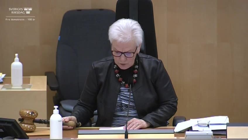 Stillbild från Beslut, Beslut