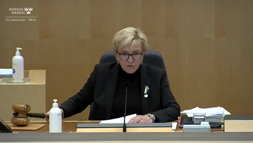 Stillbild från Beslut, Beslut
