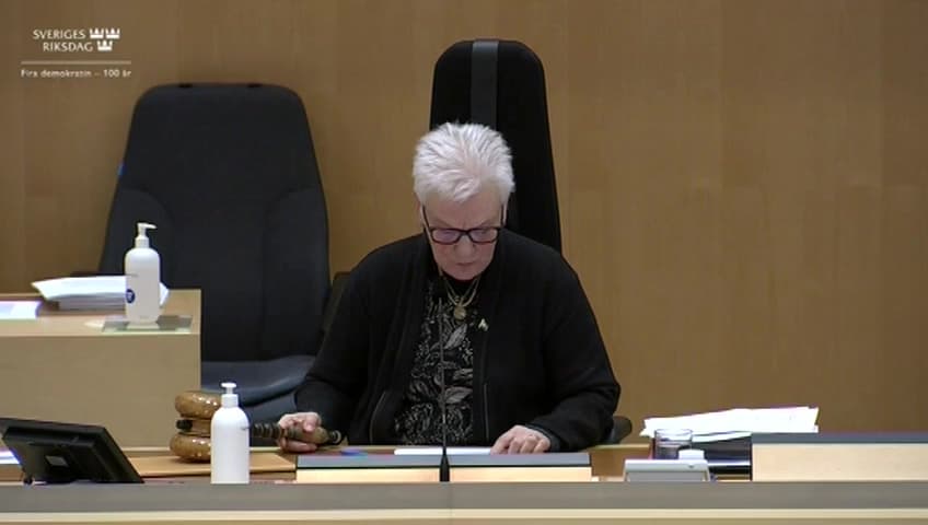 Stillbild från Beslut, Beslut