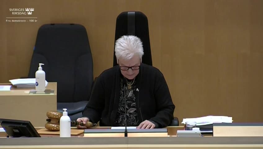 Stillbild från Beslut, Beslut