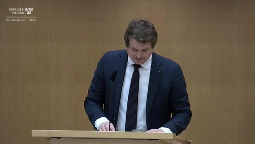 Stillbild från Debatt om förslag, Riksrevisionens rapport om Försäkringskassans arbete med att förebygga sjukskrivning