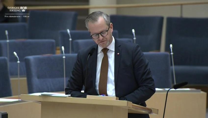 Stillbild från Interpellationsdebatt, Förhöjd fordonsskatt för funktionsnedsatta