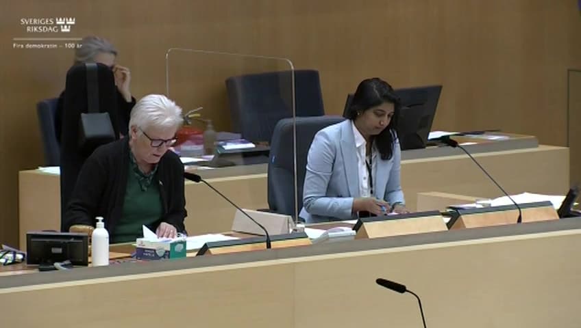 Stillbild från Beslut, Beslut