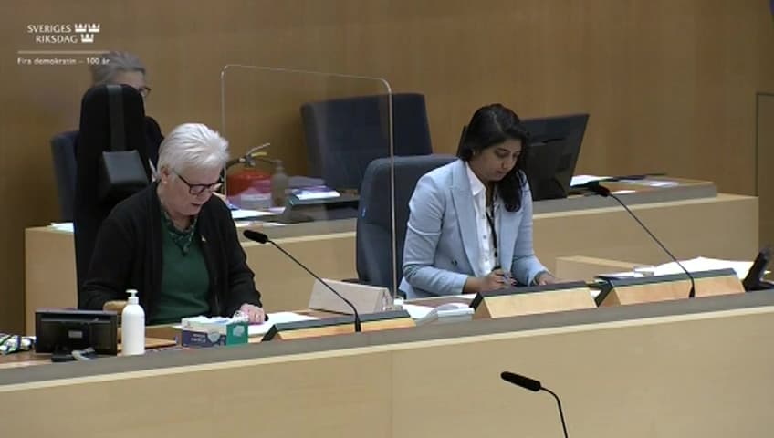 Stillbild från Beslut, Beslut
