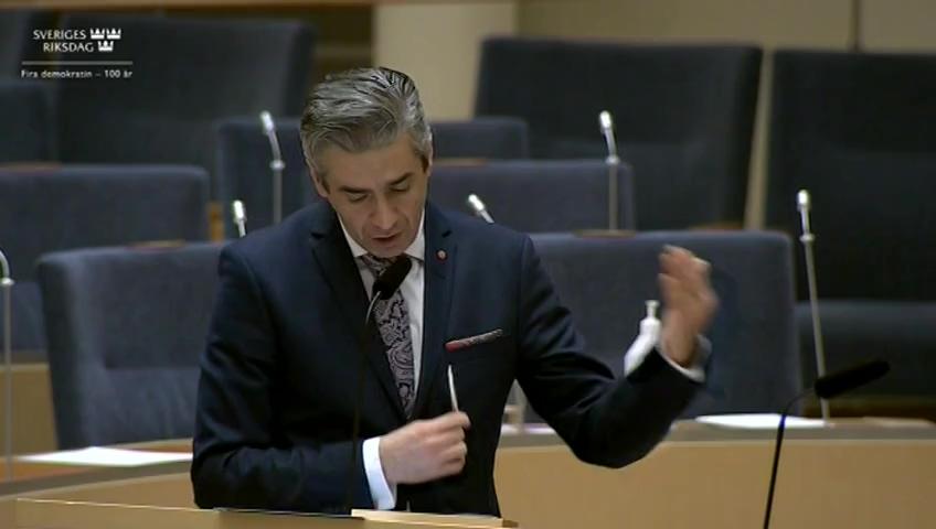Stillbild från Interpellationsdebatt, Det höga bränslepriset