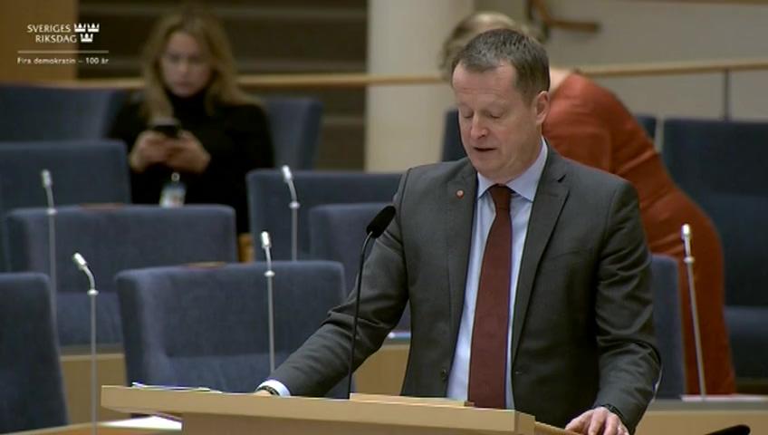 Stillbild från Interpellationsdebatt, Skuggsamhällets omfattning