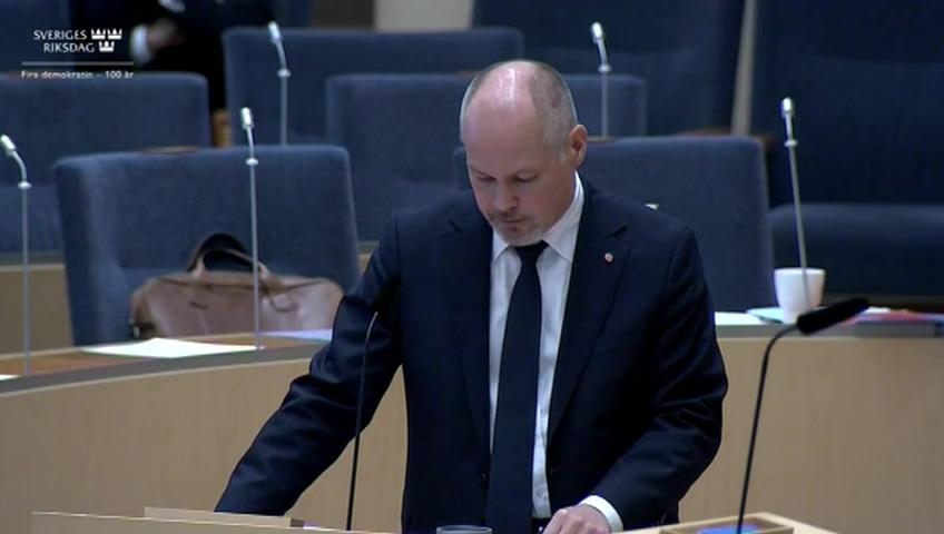 Stillbild från Interpellationsdebatt, Nationellt avhopparprogram