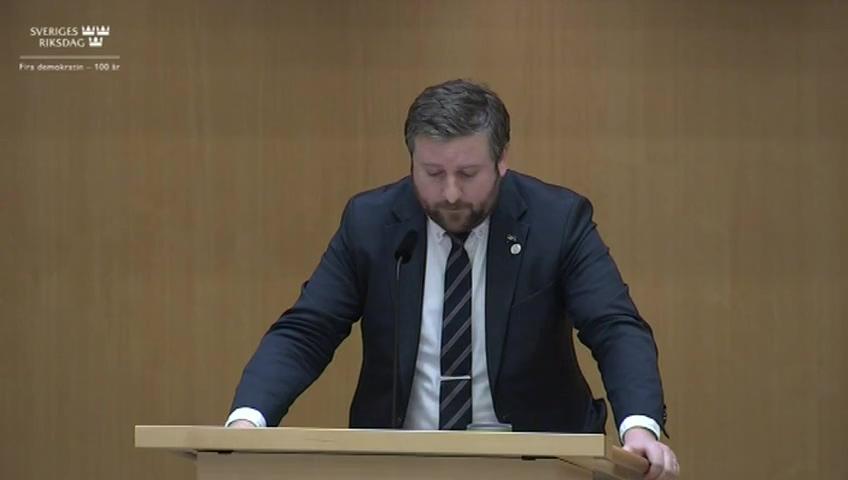 Stillbild från Debatt om förslag, Rätt till ledighet för politiska uppdrag på lokal och regional nivå i ett annat land