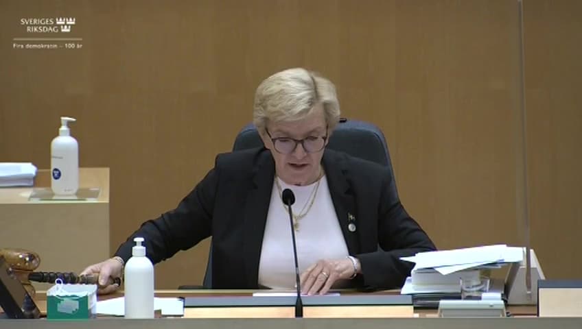 Stillbild från Beslut, Beslut
