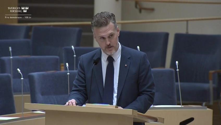 Stillbild från Interpellationsdebatt, En förstärkt konsumentvägledning