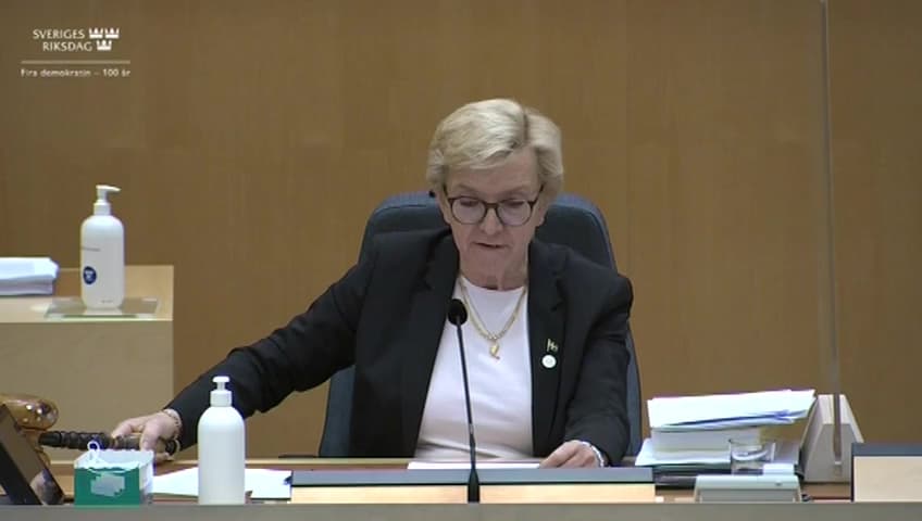Stillbild från Beslut, Beslut