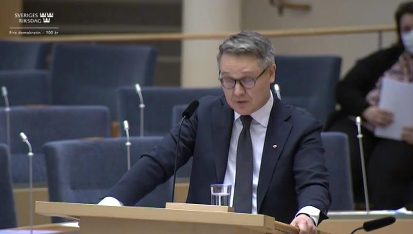 Stillbild från Interpellationsdebatt, Ett ökat småhusbyggande