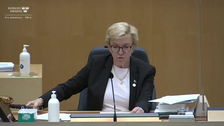 Stillbild från Beslut, Beslut
