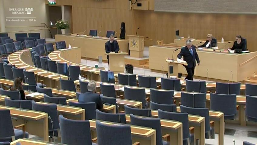 Stillbild från Interpellationsdebatt, Fastighetsskatten