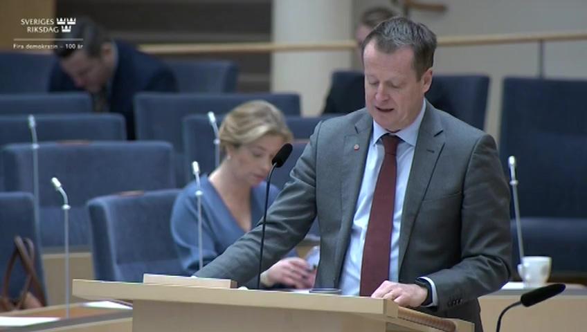 Stillbild från Interpellationsdebatt, Utlänningars identitet