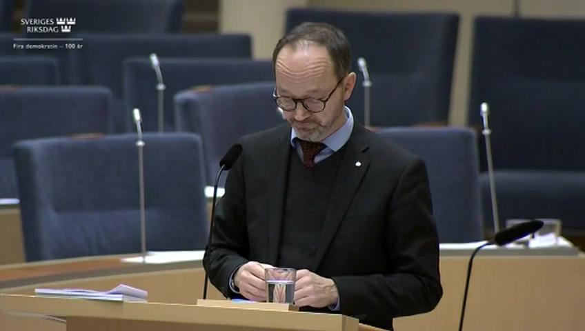 Stillbild från Interpellationsdebatt, Avsaknaden av alkobommar i svenska hamnar