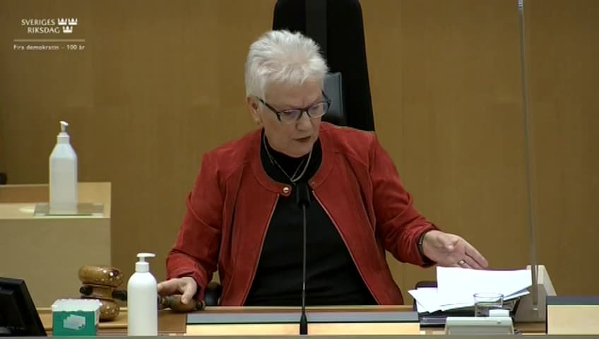 Stillbild från Beslut, Beslut