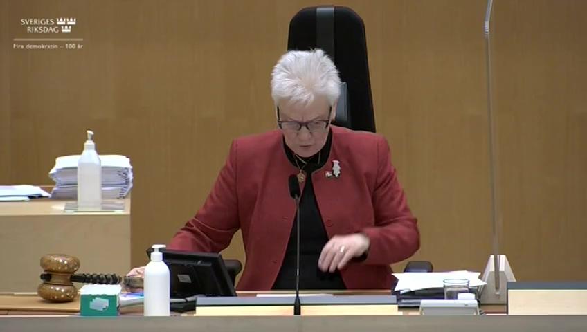 Stillbild från Debatt om förslag, En möjlighet för vissa försäkringsföreningar att tillämpa anpassade rörelseregler