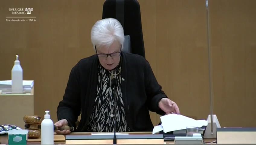 Stillbild från Beslut, Beslut