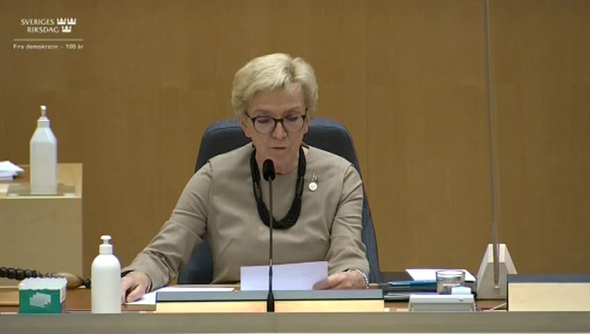 Stillbild från Beslut, Beslut