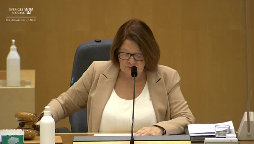 Stillbild från Beslut, Beslut