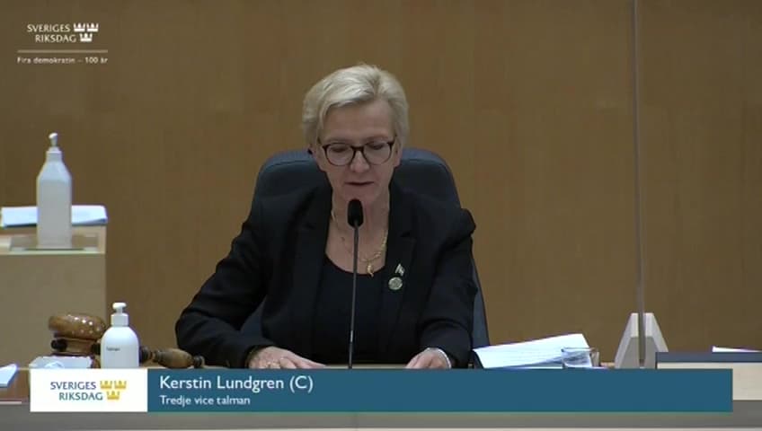Stillbild från Beslut, Beslut