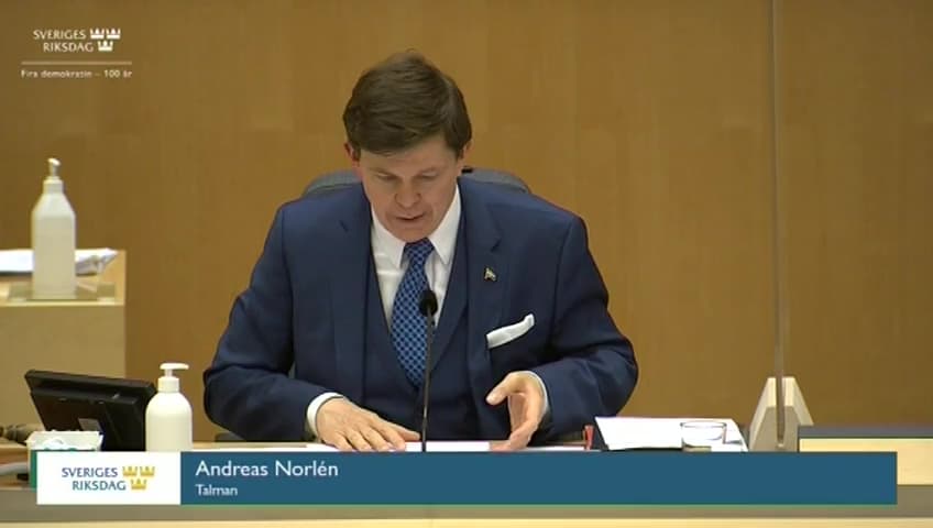 Stillbild från Beslut, Beslut
