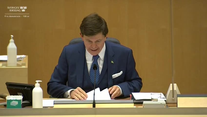 Stillbild från Beslut, Beslut