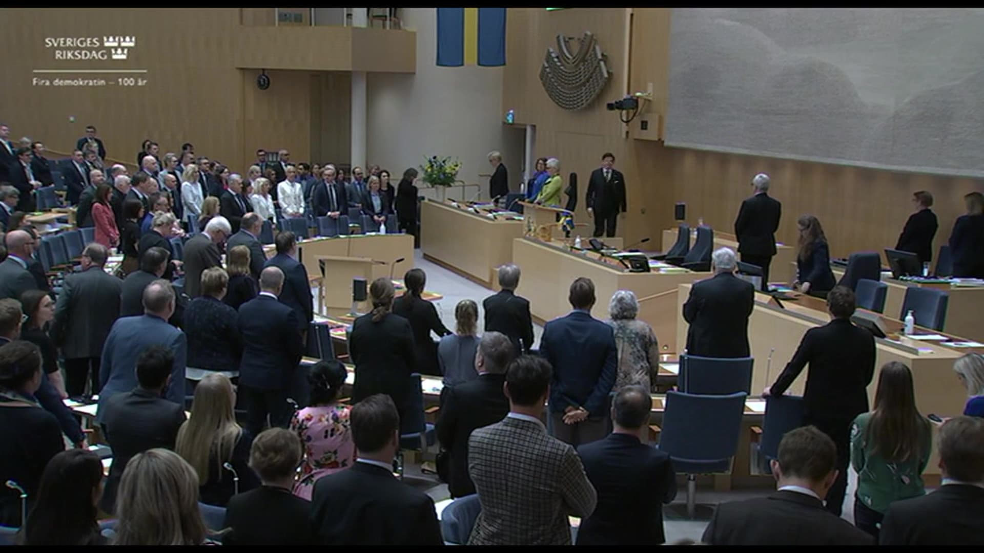Stillbild från Besök, Ukrainas president talar till riksdagens ledamöter