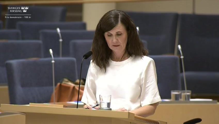 Stillbild från Interpellationsdebatt, Vräkningar av barnfamiljer