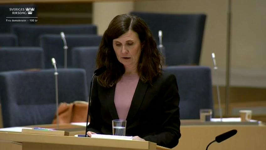 Stillbild från Interpellationsdebatt, Ökning av telefonsamtalen till Bris