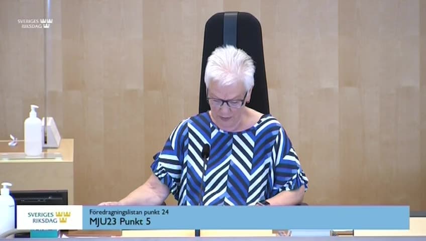 Stillbild från Beslut, Beslut