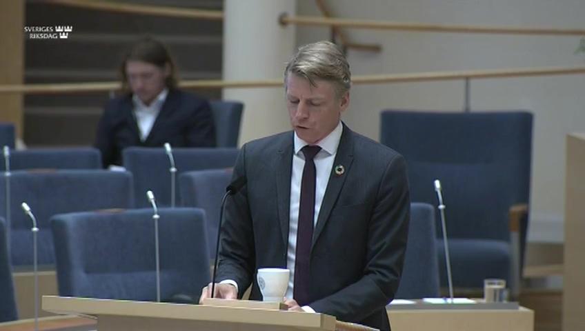Stillbild från Interpellationsdebatt, Ett reformerat strandskydd