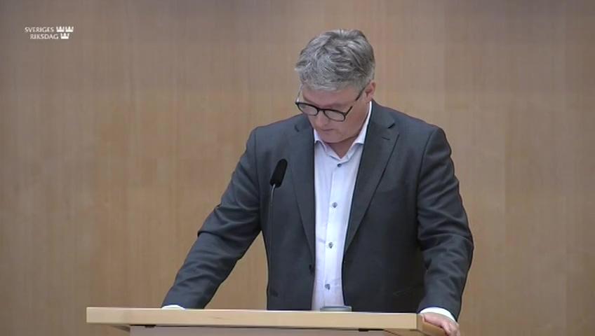 Stillbild från Debatt om förslag, Vapenfrågor