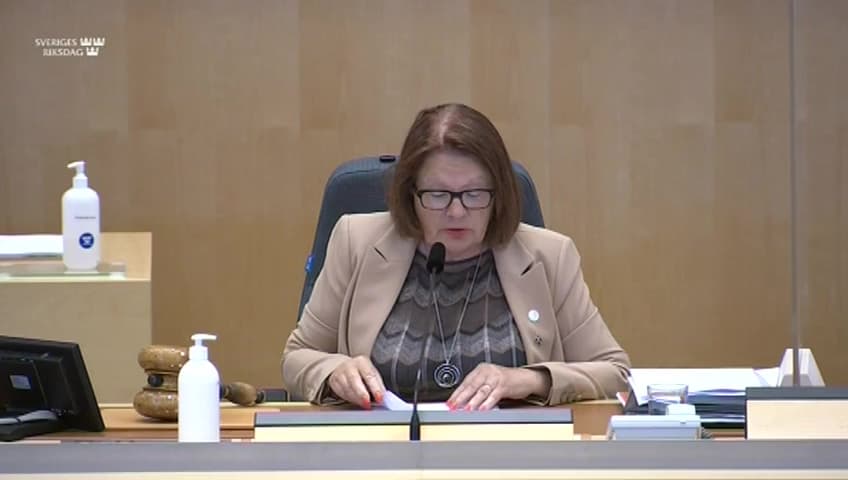 Stillbild från Beslut, Beslut
