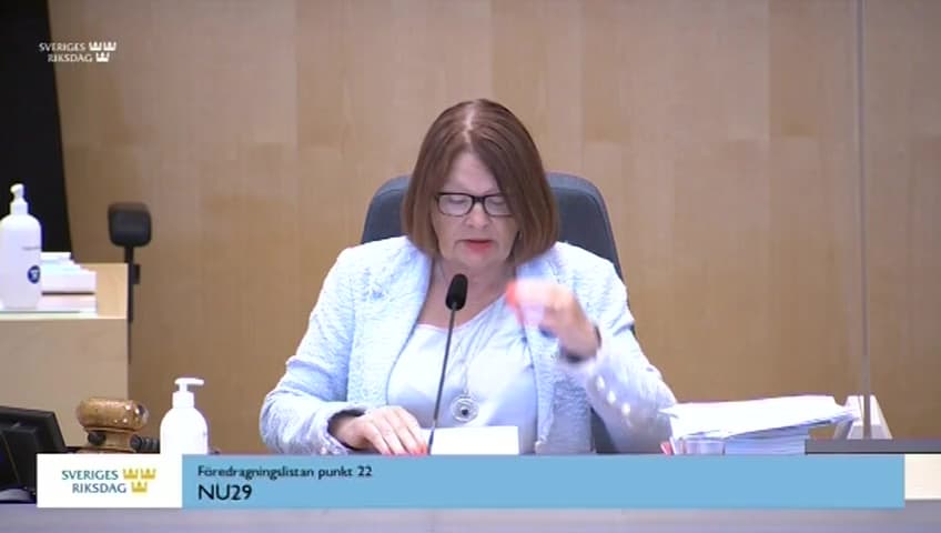 Stillbild från Beslut, Beslut