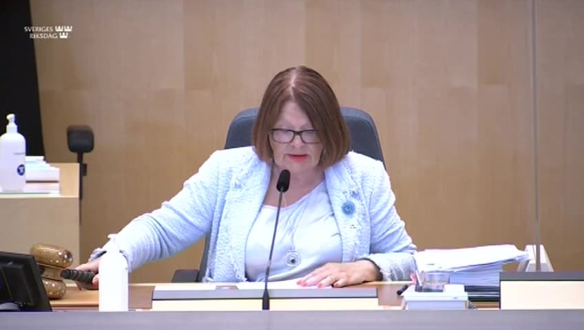 Stillbild från Beslut, Beslut