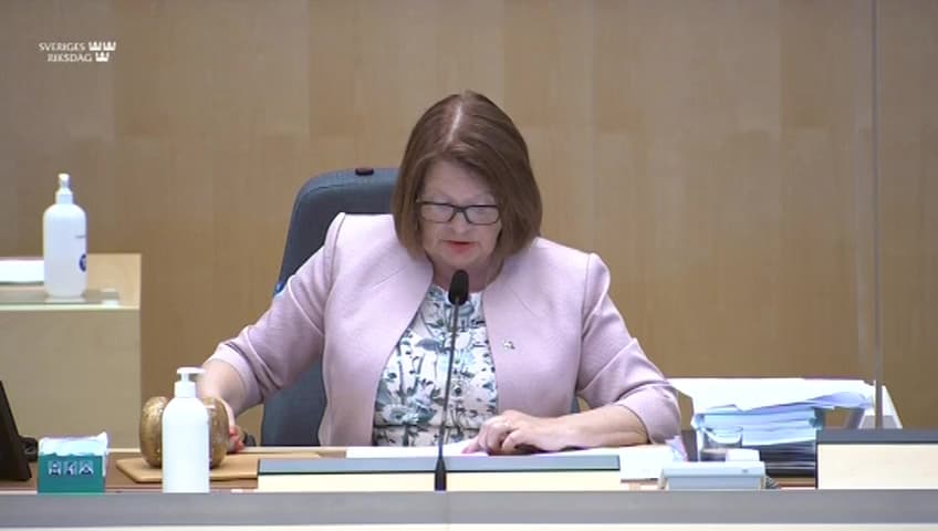 Stillbild från Beslut, Beslut