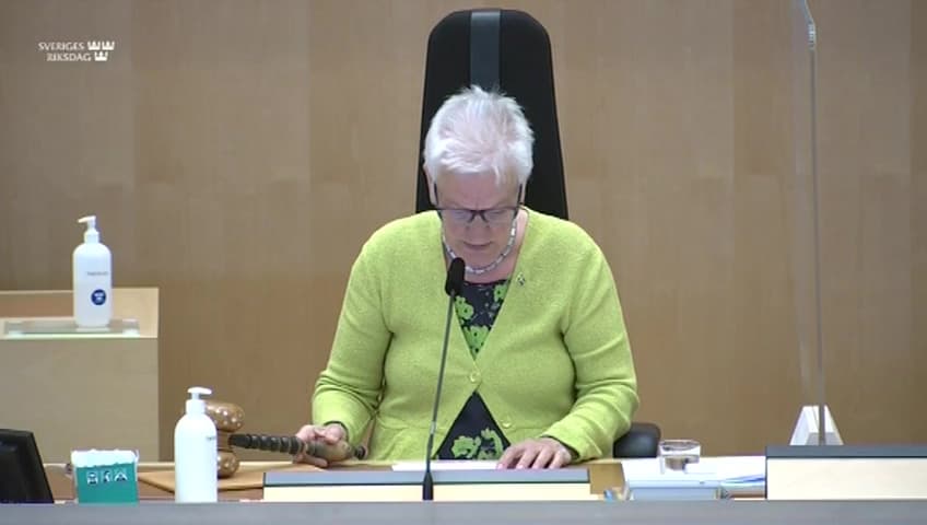 Stillbild från Beslut, Beslut
