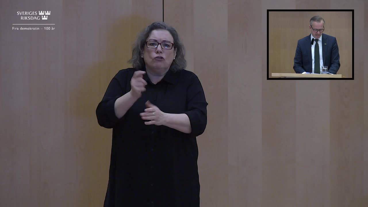 Stillbild från Debatt med anledning av vårpropositionen, Debatt med anledning av vårpropositionens avlämnande - teckenspråkstolkad