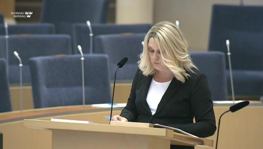 Stillbild från Interpellationsdebatt, Informationskampanj för vaccinering mot covid-19