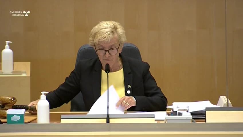 Stillbild från Beslut, Beslut