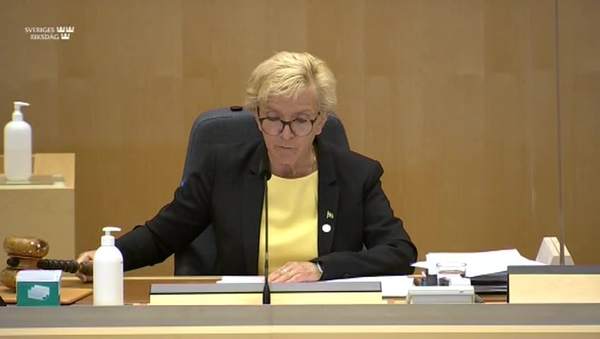 Stillbild från Beslut, Beslut