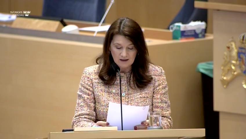 Stillbild från Interpellationsdebatt, Kvinnorättsaktivisters situation och massavrättningarna i Iran