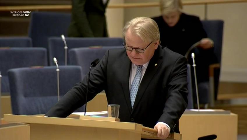 Stillbild från Interpellationsdebatt, Bättre möjligheter för reservofficerare att tjänstgöra
