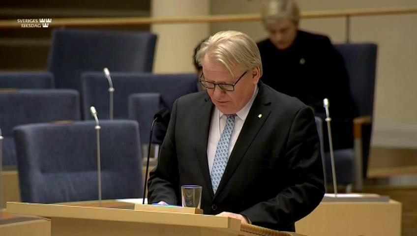 Stillbild från Interpellationsdebatt, Genomförandet av försvarsbeslutet