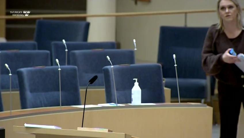 Stillbild från Interpellationsdebatt, Expertmyndigheternas roll gentemot regeringen