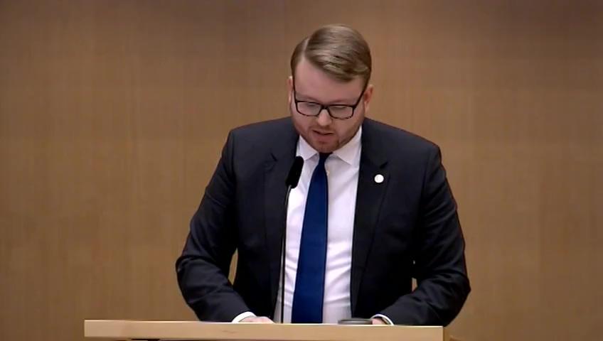 Stillbild från Debatt om förslag, Public service-frågor
