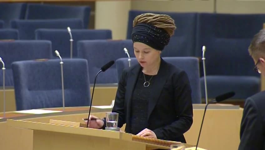 Stillbild från Interpellationsdebatt, Möjlighet för fackförbund att köpa lagstiftning och politiskt inflytande